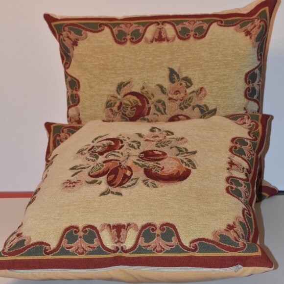 Vintage French-style tapestry cushion cover with a fruit and floral motif - Picture 6 of 6